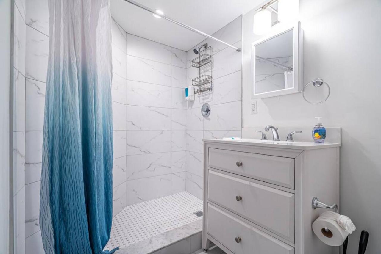 The Purple Pelican Beachfront With Ocean Balcony Unit 1 فورت لودرديل المظهر الخارجي الصورة