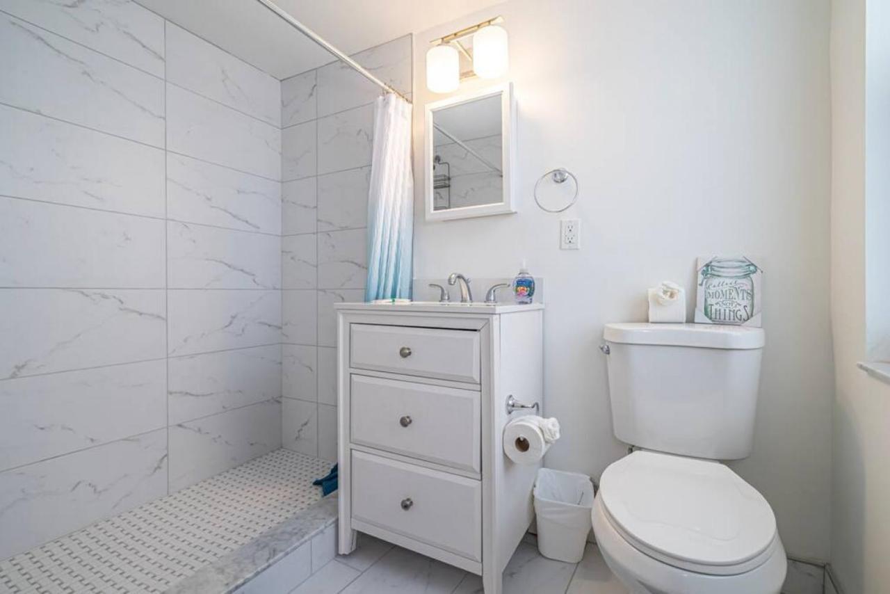 The Purple Pelican Beachfront With Ocean Balcony Unit 1 فورت لودرديل المظهر الخارجي الصورة
